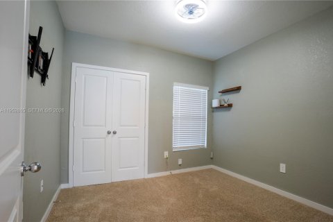 Adosado en alquiler en Florida City, Florida, 3 dormitorios, 127.83 m2 № 2008797 - foto 3