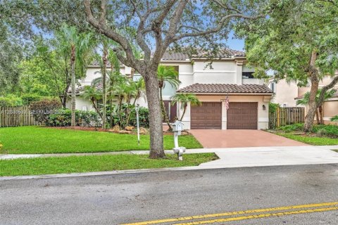 House in Cooper City, Florida 4 bedrooms, 311.78 sq.m. № 2292049