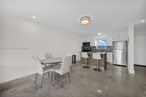 Appartement à louer à Sunny Isles Beach, Floride: 1 chambre, 74.88 m2 № 2086212 - photo 21