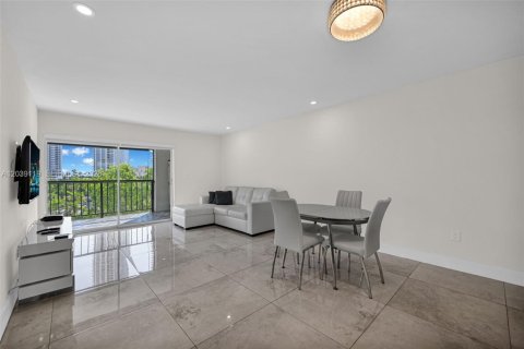 Appartement à louer à Sunny Isles Beach, Floride: 1 chambre, 74.88 m2 № 2086212 - photo 23
