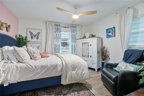 House in De Leon Springs, Florida 3 bedrooms, 167.22 sq.m. № 1912307 - photo 25