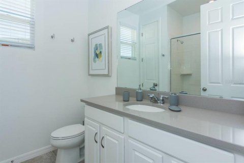 Casa en venta en Kissimmee, Florida, 9 dormitorios, 405.33 m2 № 1519573 - foto 18