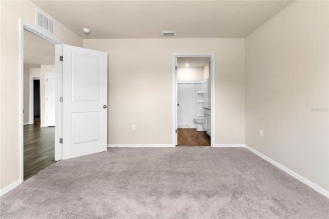 House in Ocala, Florida 3 bedrooms, 137.22 sq.m. № 1785989 - photo 28