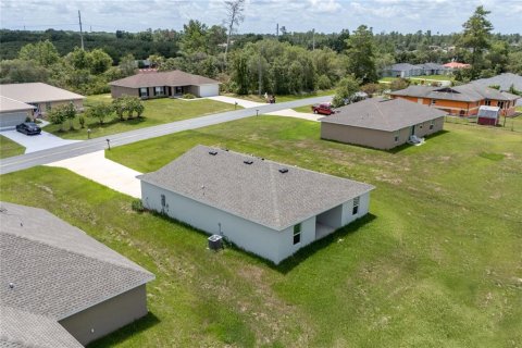 House in Ocala, Florida 3 bedrooms, 137.22 sq.m. № 1785989 - photo 6