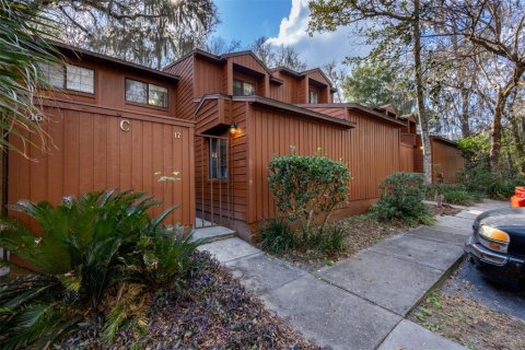 Condominio en alquiler en Gainesville, Florida, 2 dormitorios, 102.75 m2 № 1769524 - foto 1