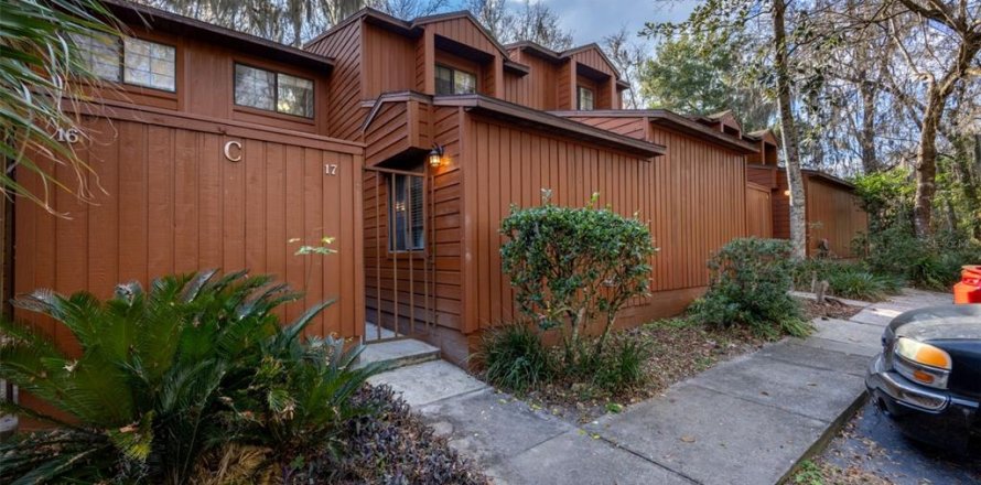 Condominio en Gainesville, Florida, 2 dormitorios № 1769524