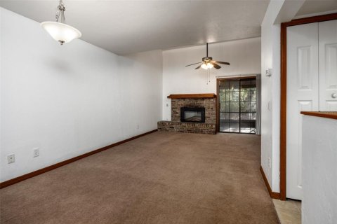 Condominio en alquiler en Gainesville, Florida, 2 dormitorios, 102.75 m2 № 1769524 - foto 5