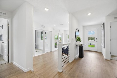 Купить виллу или дом в Леди-Лейк, Флорида 6 комнат, 139.17м2, № 2230455 - фото 3