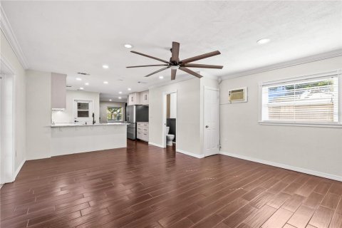 Villa ou maison à vendre à Saint Petersburg, Floride: 2 chambres, 102.84 m2 № 2409001 - photo 12