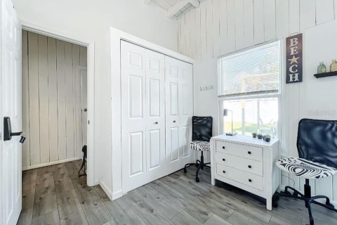 Villa ou maison à louer à Sarasota, Floride: 3 chambres, 88.07 m2 № 2296372 - photo 5
