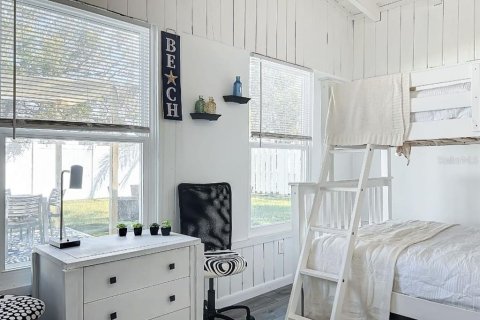 Villa ou maison à louer à Sarasota, Floride: 3 chambres, 88.07 m2 № 2296372 - photo 4
