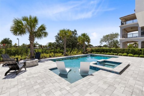 House in Four Corners, Florida 6 bedrooms, 594.2 sq.m. № 1736364 - photo 17