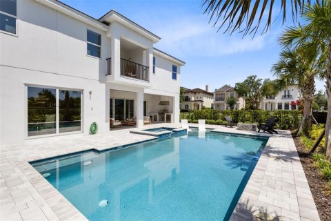 House in Four Corners, Florida 6 bedrooms, 594.2 sq.m. № 1736364 - photo 18