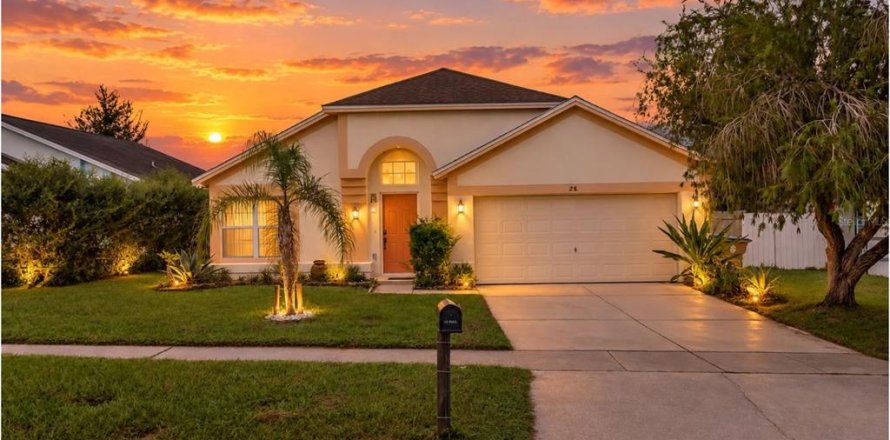 Villa ou maison à Kissimmee, Floride 3 chambres, 159.05 m2 № 2412546