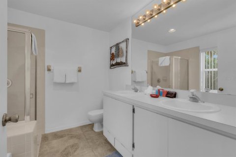 Villa ou maison à vendre à Kissimmee, Floride: 3 chambres, 159.05 m2 № 2412546 - photo 13