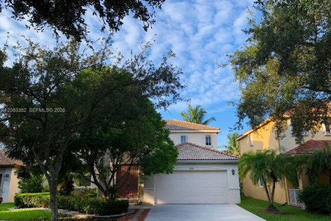 Villa ou maison à Weston, Floride 5 chambres, 235.6 m2 № 2346844