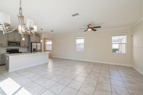 Casa en alquiler en Orlando, Florida, 4 dormitorios, 231.42 m2 № 1900168 - foto 7