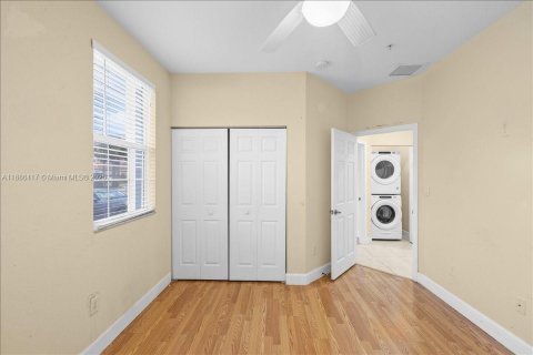 Townhouse in Pembroke Pines, Florida 3 bedrooms, 122.17 sq.m. № 1932751 - photo 21