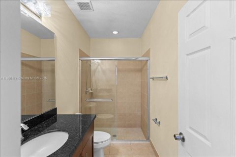 Townhouse in Pembroke Pines, Florida 3 bedrooms, 122.17 sq.m. № 1932751 - photo 20