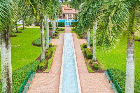 Condominio en alquiler en Pembroke Pines, Florida, 3 dormitorios, 122.17 m2 № 1932751 - foto 2