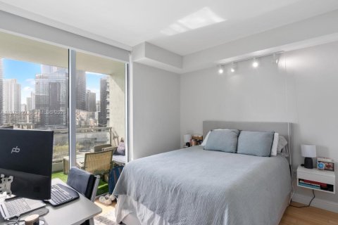 Condo in Miami, Florida, 2 bedrooms  № 2042141 - photo 26