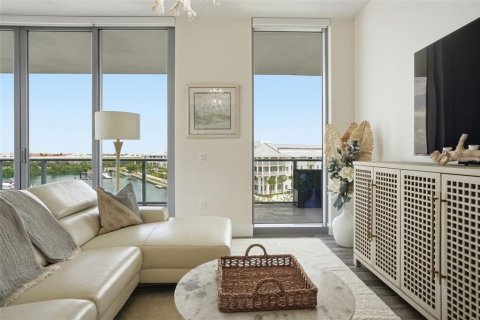 Condo in Tampa, Florida, 3 bedrooms № 2114938 - photo 14
