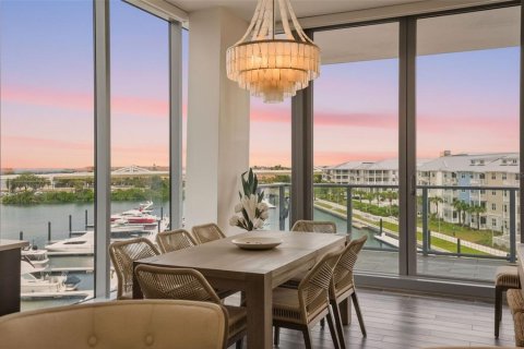 Condo in Tampa, Florida, 3 bedrooms № 2114938 - photo 28