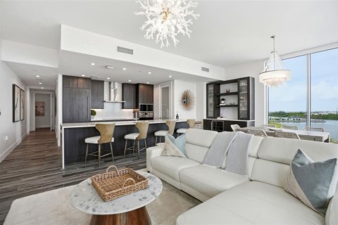 Condo in Tampa, Florida, 3 bedrooms № 2114938 - photo 5