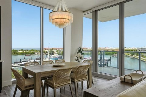 Condo in Tampa, Florida, 3 bedrooms № 2114938 - photo 29