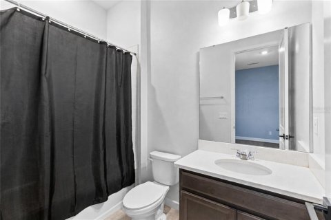 House in Orlando, Florida 4 bedrooms, 357.86 sq.m. № 2339602 - photo 26