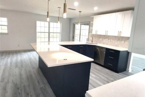House in Deltona, Florida 3 bedrooms, 172.24 sq.m. № 1826351 - photo 14
