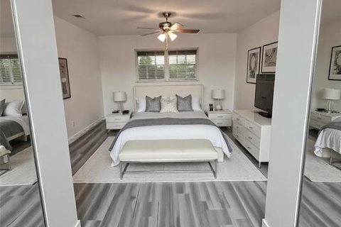 House in Deltona, Florida 3 bedrooms, 172.24 sq.m. № 1826351 - photo 6