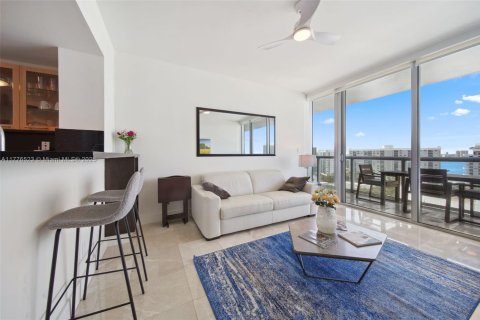 Copropriété à louer à Miami Beach, Floride: 1 chambre, 74.32 m2 № 1737621 - photo 7
