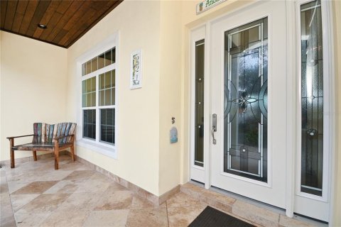 House in New Smyrna Beach, Florida 3 bedrooms, 272.39 sq.m. № 1559813 - photo 13