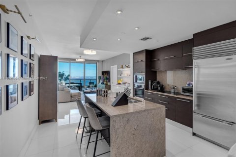 Condominio en venta en Miami, Florida, 2 dormitorios, 134.71 m2 № 1891362 - foto 8
