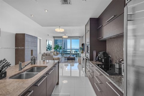 Condominio en venta en Miami, Florida, 2 dormitorios, 134.71 m2 № 1891362 - foto 9