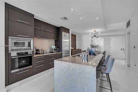 Condominio en venta en Miami, Florida, 2 dormitorios, 134.71 m2 № 1891362 - foto 7