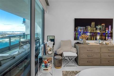 Condominio en venta en Miami, Florida, 2 dormitorios, 134.71 m2 № 1891362 - foto 5