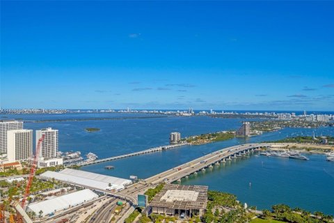 Condominio en venta en Miami, Florida, 2 dormitorios, 134.71 m2 № 1891362 - foto 27