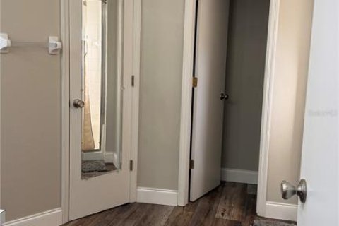 Villa ou maison à louer à Bradenton, Floride: 4 chambres, 178 m2 № 2430309 - photo 18