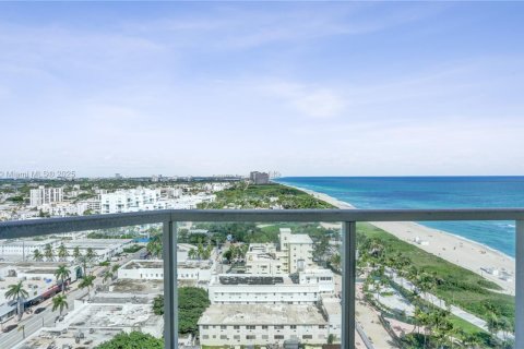 Купить кондоминиум в Майами-Бич, Флорида 2 спальни, 156.08м2, № 1952895 - фото 29