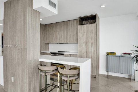 Купить кондоминиум в Майами-Бич, Флорида 2 спальни, 156.08м2, № 1952895 - фото 14