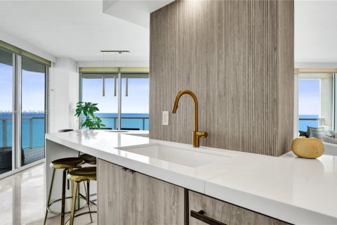 Купить кондоминиум в Майами-Бич, Флорида 2 спальни, 156.08м2, № 1952895 - фото 12