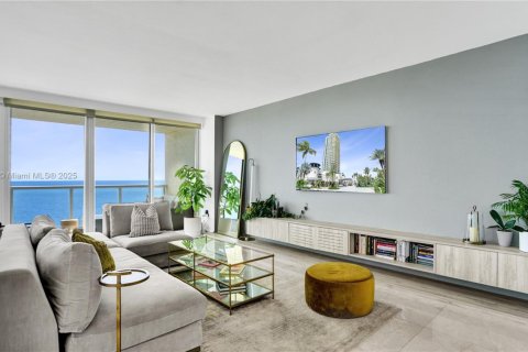 Купить кондоминиум в Майами-Бич, Флорида 2 спальни, 156.08м2, № 1952895 - фото 6