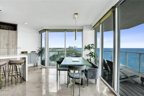 Купить кондоминиум в Майами-Бич, Флорида 2 спальни, 156.08м2, № 1952895 - фото 9