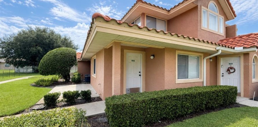 Condo à Winter Haven, Floride, 2 chambres  № 2280688