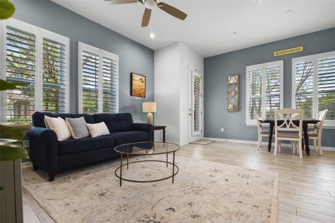 Adosado en venta en Lake Mary, Florida, 2 dormitorios, 152.55 m2 № 1618486 - foto 7