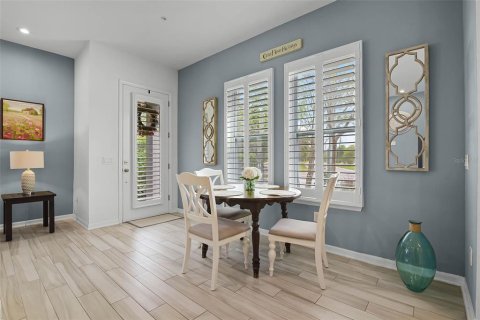 Adosado en venta en Lake Mary, Florida, 2 dormitorios, 152.55 m2 № 1618486 - foto 4
