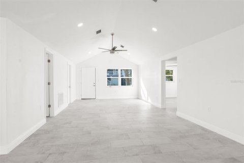 Casa en venta en Hudson, Florida, 2 dormitorios, 121.79 m2 № 1527246 - foto 24