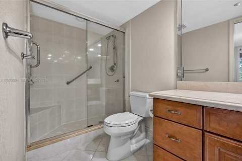 Copropriété à vendre à Pompano Beach, Floride: 3 chambres, 150.5 m2 № 2173545 - photo 16